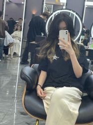 -藤野造型烫染·漂发