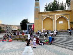 -艾提尕尔清真寺