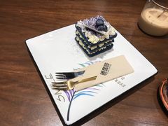 -ZING COFFEE 镜咖啡