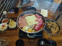 -辛明堂洞韩式芝士年糕火锅(万达店)