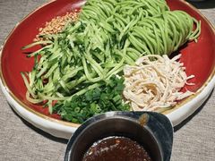 特色鸡丝凉面-玉玲珑·里舍(万象城店)