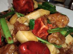 -隔壁老王·家常云南菜(花巷店)