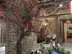 -万重锦·人文川菜馆(骡马市店)