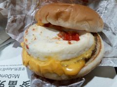玉子牛堡-麦当劳(星光行店)