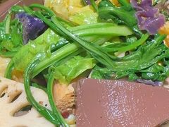 -万记麻辣烫国展总店