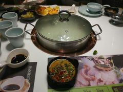 -洪氏嗨捞·猪肚鸡火锅(阳光天地店)