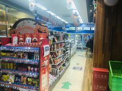 -全家便利店(王府井大街店)