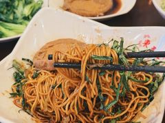 开洋葱油拌面-东泰祥生煎馆(陕西南路店)
