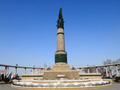 -人民防洪胜利纪念塔