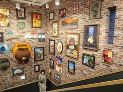 -LINE FRIENDS Garosu-gil Flagship Store