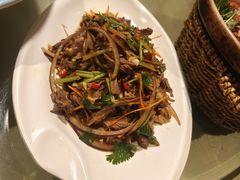 -靠山屯东北农家菜(八龙桥雅苑店)