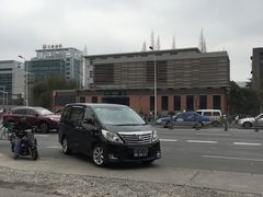 -和颐至尊酒店(上海徐家汇桂林公园地铁站店)