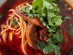 -兵哥豌豆面(雅颂居店)