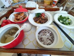 -禾馨·母婴护理月子中心(世纪大道店)