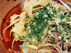 -成都你六姐·牛肉冒菜(城市集市合生汇店)