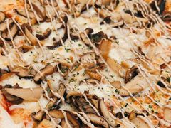 -城市大道红炉披萨烘焙坊