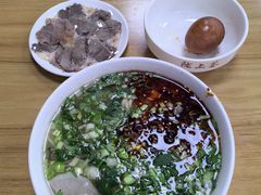 -陇上全荟兰州传统牛肉面(延吉路店)