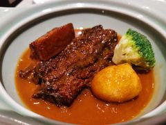 民国炖生敲-萬國春·中菜馆(颐和公馆店)
