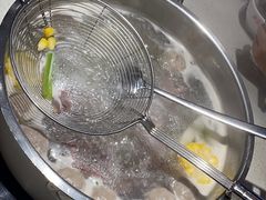 -浪里寻·臻牛养生牛肉火锅(方圆荟店)
