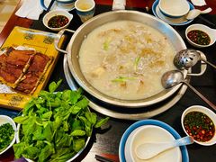 -老来福·非遗酸汤兔(凯旋路店)