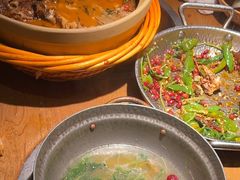 -吃饭皇帝大土家民族菜(正大广场店)