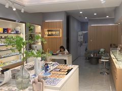 -视野联行眼镜·蔡司·尼康·豪雅·依视路(青浦宝龙店)