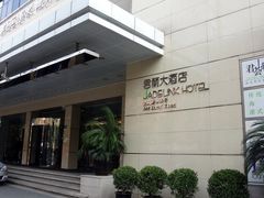 门面-上海虹桥君丽假日酒店(娄山关路地铁站店)