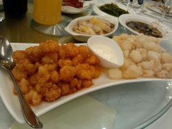 鸳鸯怡香明虾球-新锦江大酒店·宴会厅·婚宴