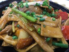 -广宁炭炉鸡煲·富临门饭店