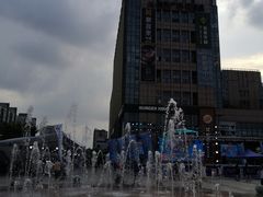 -紫荆广场·花漫里