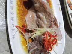 -四川小胡子海鲜(丁村万人海鲜广场店)