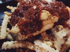 辣肉酱薯条-MI WU FACTORY米屋美食工厂餐厅(绿地店)