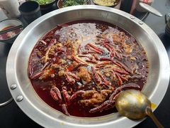 -王婆乔鲜鱼自助火锅(蜀汉路店)