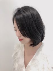 -BULB STUDIO 巴柏明星发型工作室