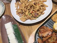 -泰堤坊(淡水体育馆店)