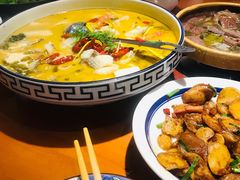 招牌老坛酸菜鱼-厨道重庆菜馆(鸳鸯店)