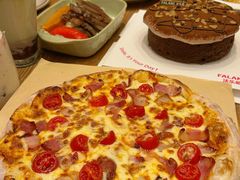 -玛格萝妮比萨屋(四平店)
