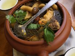 -小厨子私房菜·云南美食店