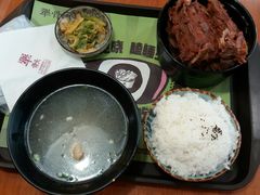 -犟骨头排骨饭(回龙观龙禧店)