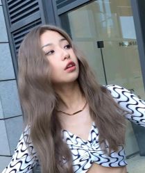 -SAKURA美发沙龙