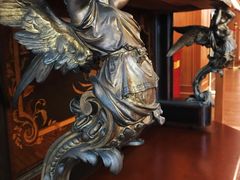 钢琴腿-鼓浪屿钢琴博物馆