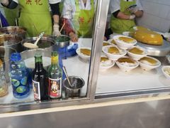 -洪记凉米线(新兴路店)