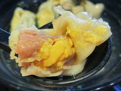 蛋黄鲜肉大馄饨-真真鲜馄饨店(启蒙路店)