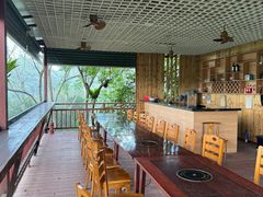 -万兴启丰椰子文化园餐厅