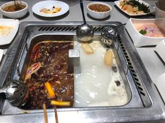 -海底捞火锅(关山保利店)