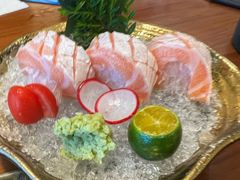 -俊屋料理·烧鸟·寿司·日泰融合菜(星际云汇店)