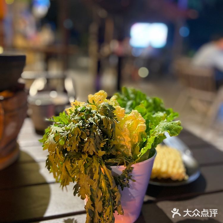 华侨城超好吃的生蚝鸡煲,烧烤爱了