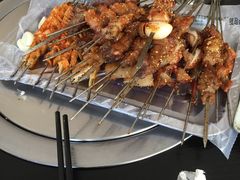 -喝丢一只鞋海鲜烧烤·海肠捞饭(文体街店)