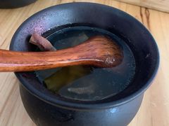 猪肚墨鱼煨老鸭汤-一灌煨汤(世茂店)
