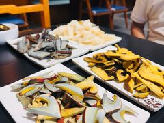 -野菌皇海景野生菌火锅(滨海大道店)